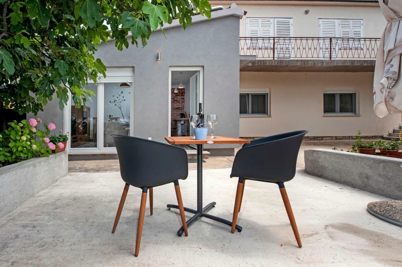 Paola cozy apartment Rovinj Exterior foto