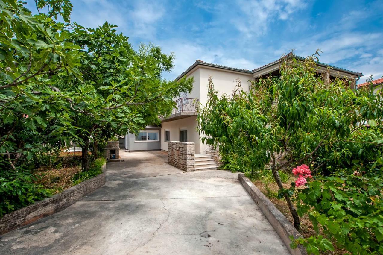 Paola cozy apartment Rovinj Exterior foto